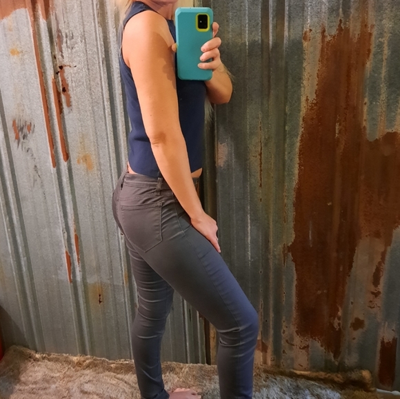 VINTAGE Tommy Girl Crop Top - Picture 4 of 7